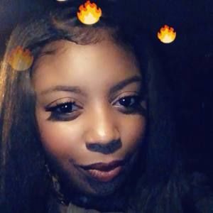 Meet your Posher, Peachy